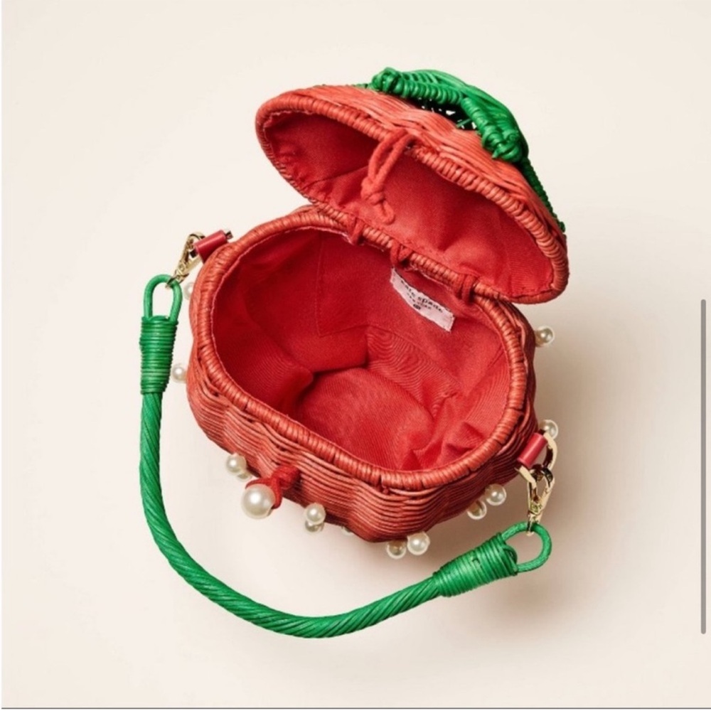 Strawberry Pearl Accent Woven Handbag - Red & Green - Picture 3 of 6